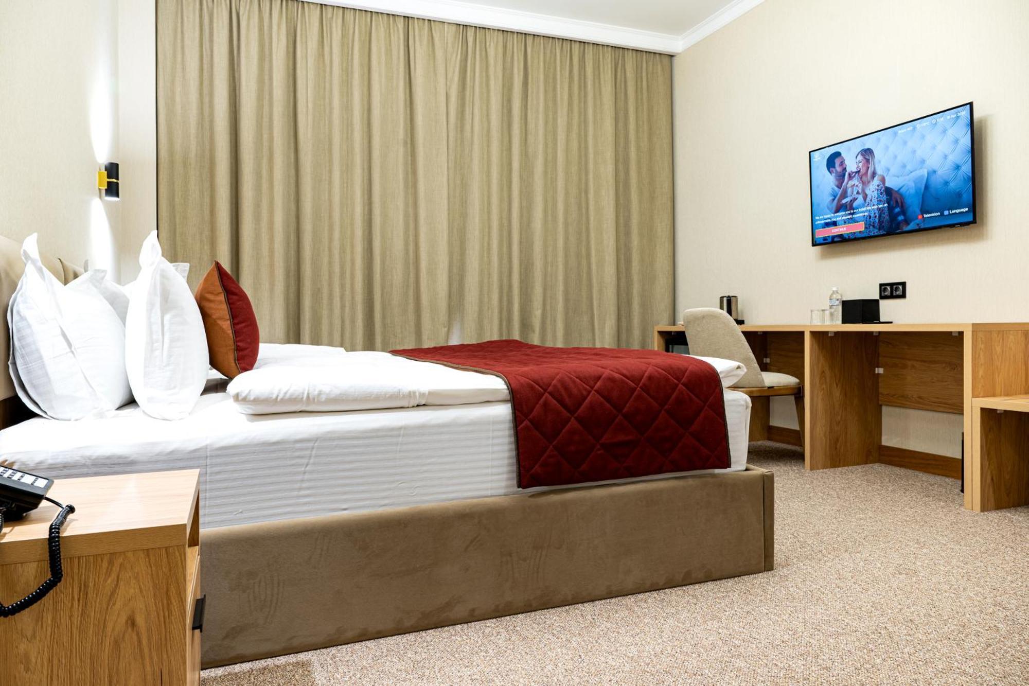 Mardan Hotel Shymkent Exterior foto